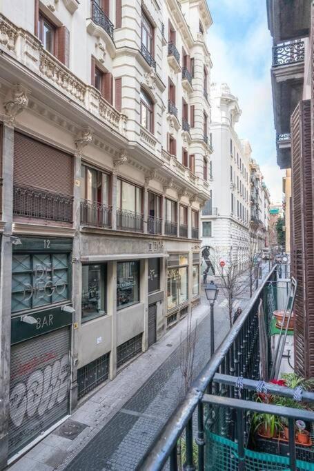 Apartamento De Lujo En Gran Via Lejlighed Madrid Eksteriør billede